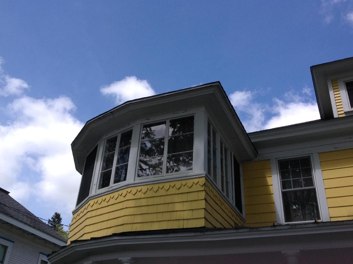 The Yellow House Bed & Breakfast Stanstead Plain Exterior photo